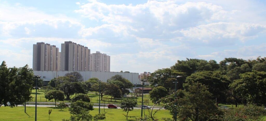 Guia Bairro Jardim das Indústrias mais perto! Negócios Locais em São José dos Campos.